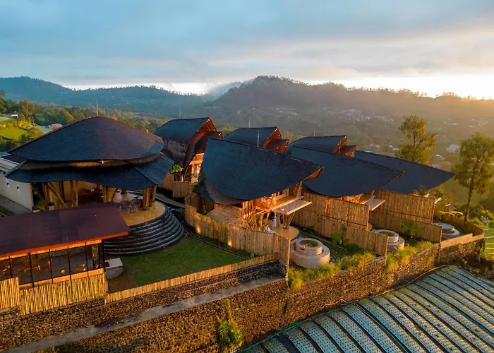 Orman Evi The Dewi Eco Bamboo Kubupenlokan